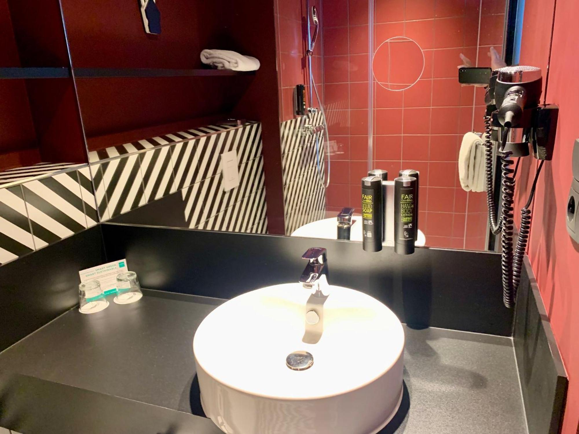 Legere Express Leipzig Hotel Екстериор снимка